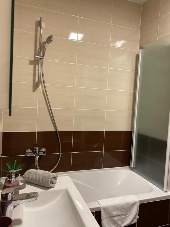 Apartment Queen ザグレブ エクステリア 写真
